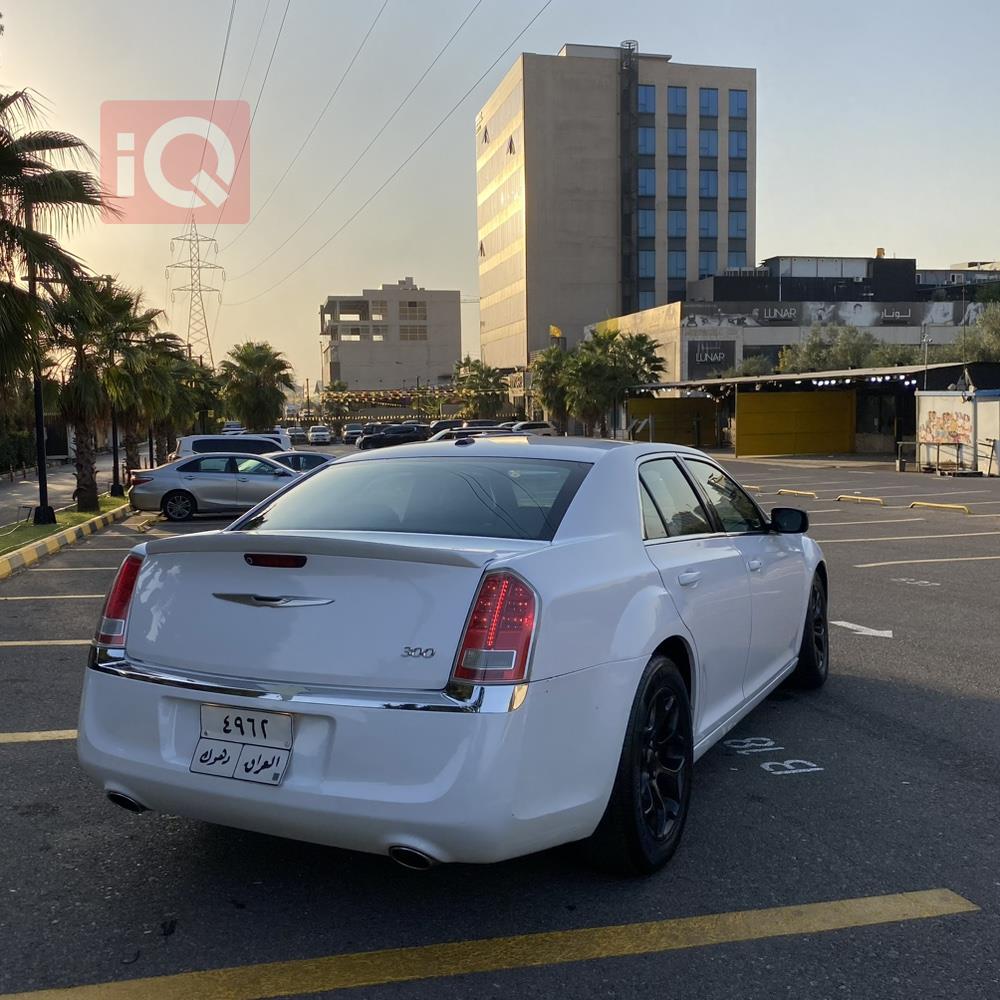 Chrysler 300